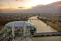 Eyeing the Thames